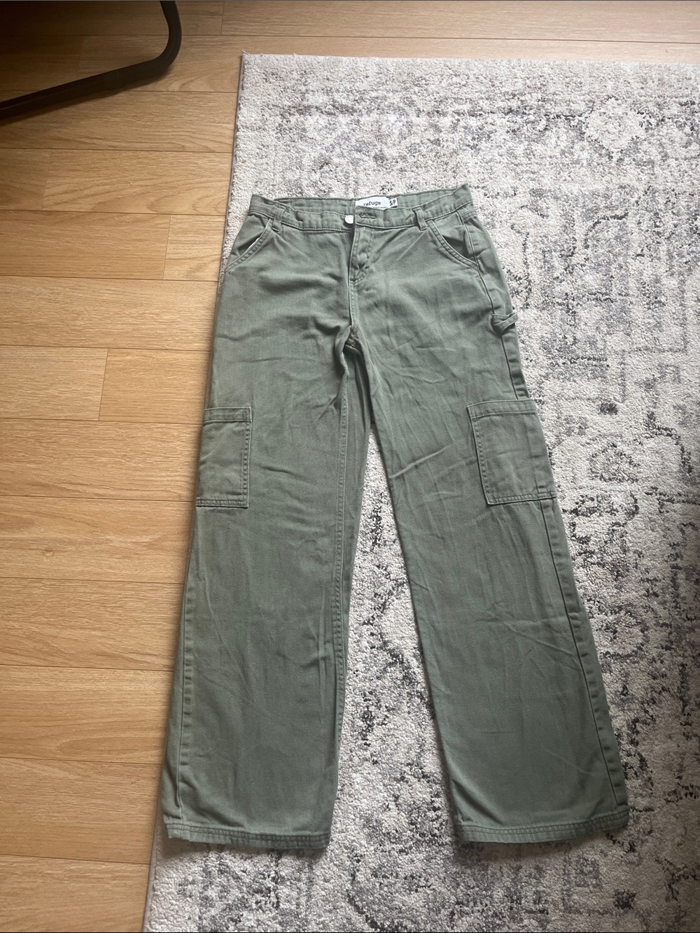 Women’s Olive Green Cargo Pants
